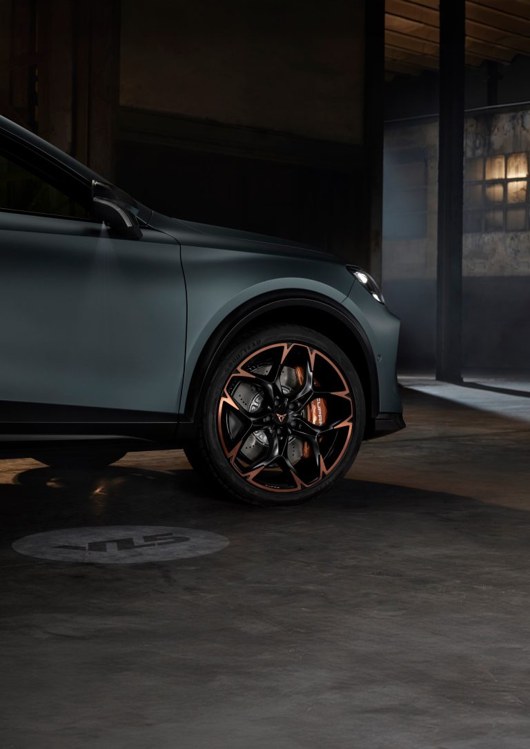 Cómo elegir un SUV híbrido enchufable para ciudad en 2026 sin pagar por autonomía que no vas a usar