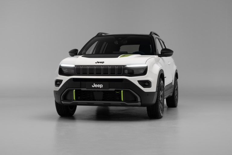 Jeep Avenger eléctrico: review del SUV urbano más pequeño con alma campera