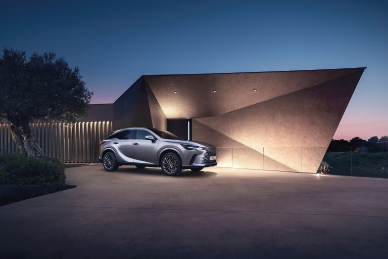 Lexus RX 450h+ review 2026: el SUV híbrido enchufable premium japonés a prueba en uso familiar