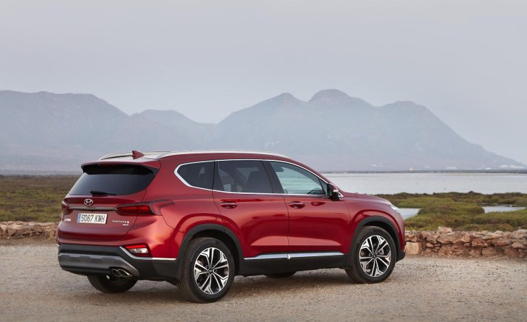 Hyundai Santa Fe PHEV review 2026: siete plazas enchufables puestas a prueba en familia