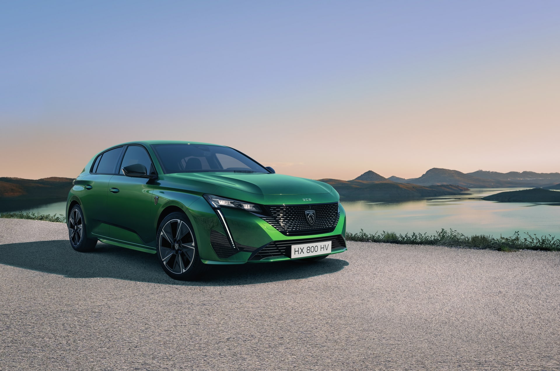 Peugeot e-308