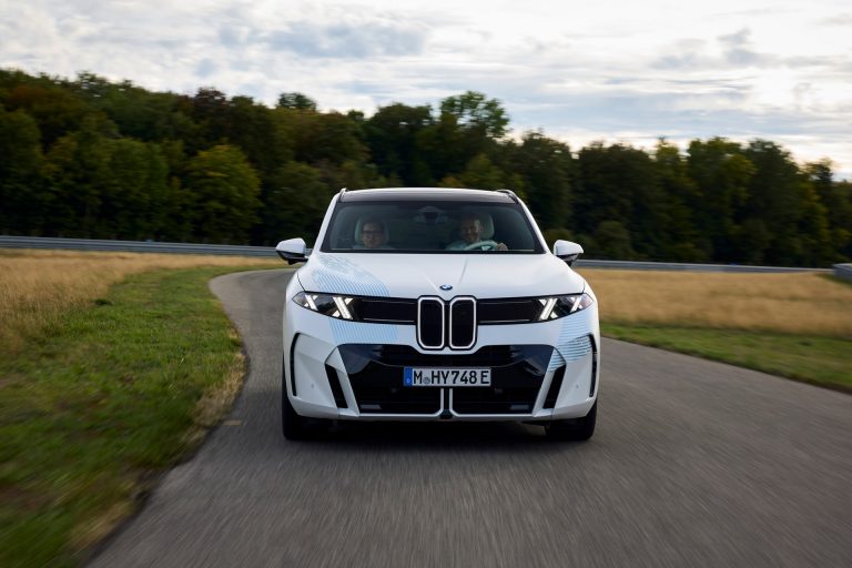 Cómo elegir un SUV híbrido enchufable premium en 2026 según lo que valores: consumo, garantía o red de talleres Cómo elegir un SUV híbrido enchufable premium en 2026 según lo que valores: consumo, garantía o red de tallere