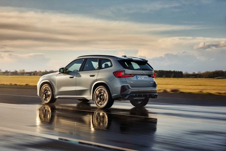 BMW X1 xDrive25e vs Mercedes GLA 250e: dos SUV premium híbridos enchufables compactos cara a cara