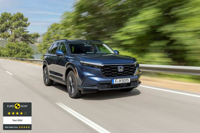 Cómo elegir un SUV híbrido en 2026 según el consumo real en carretera y el espacio para viajes largos en famil